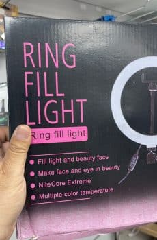 RING LIGHT BLANC 26CM AVEC TELECOMMANDE 1