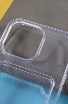 COQUE TRANSPARENT PORTE CARTE IPHONE